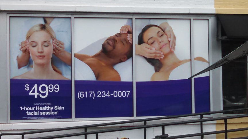 Custom Graphics & Vinyl Decals Custom Graphics & Vinyl Decals